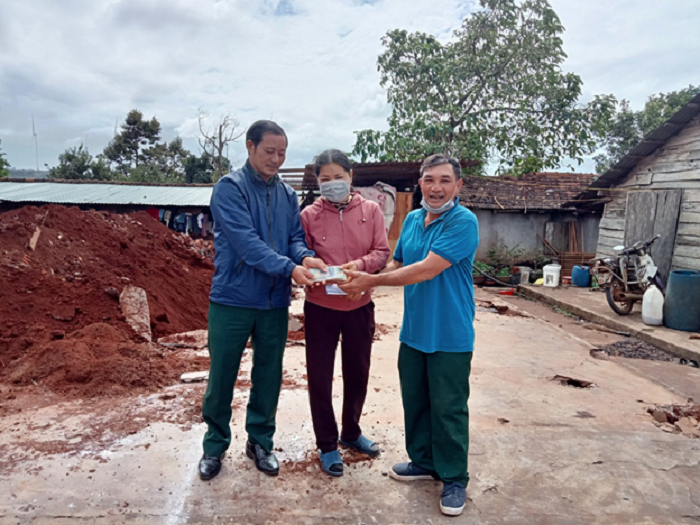 Hoi cuu chien binh xa Ea Nam day manh hoc tap va lam theo Bac 2